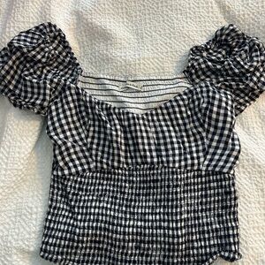 Abercrombie & Fitch Black and White Checkered Crop Top